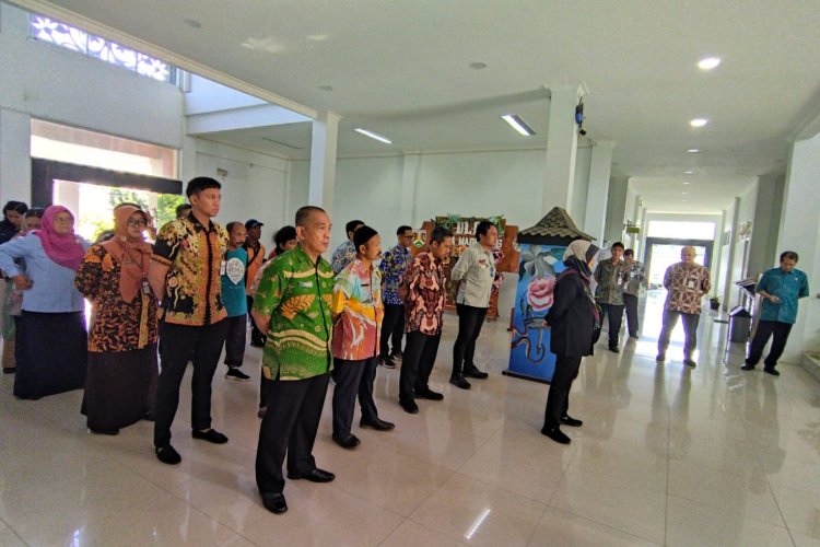 Penyerahan Penghargaan Adiwiyata Tingkat Kota Magelang Tahun 2024