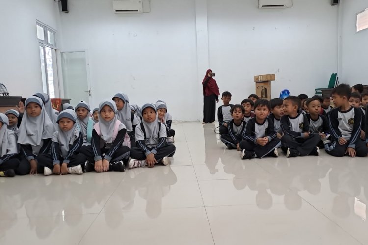 Penerimaan Kunjungan Siswa Siswi SD IT At Taqwa Grabag