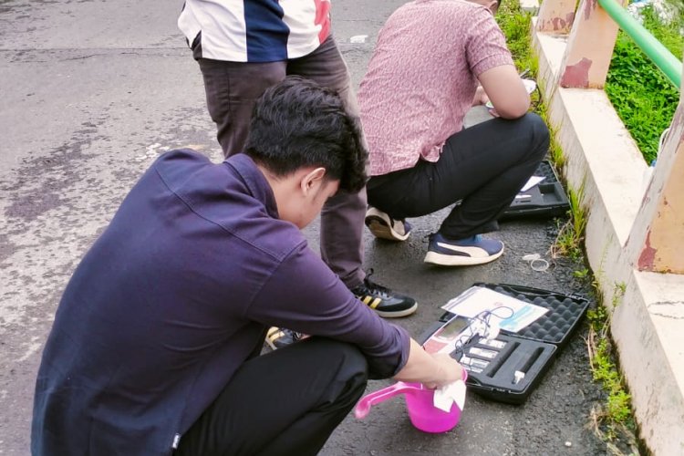 DLH Kota Magelang Rutin Ambil Sampel Air Kali Bening dan Kali Manggis